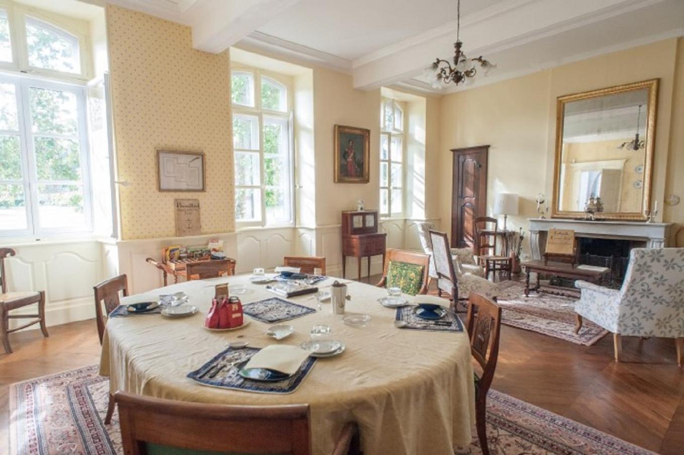 Bed and Breakfast Domaine De Lalande Vénès Exteriér fotografie